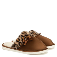 Papuci de casă COMFY pentru Femei, Maro